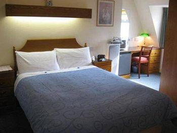 Belville House Hotel